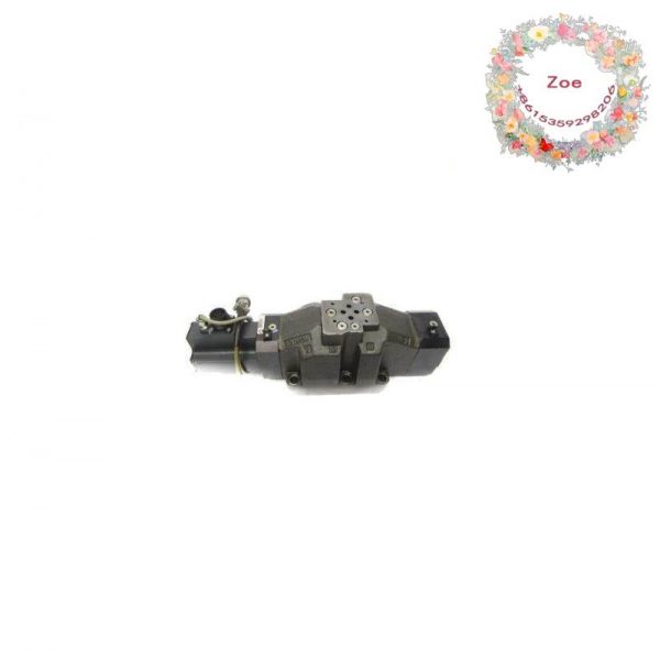 MOOG D136-002-005 Industrial Control Module with D138-002-002 Dongle