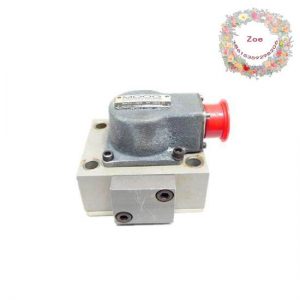 MOOG D663Z2787B Industrial Control Module, High Precision for Automation